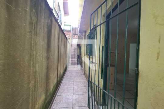 Corredor de casa à venda com 4 quartos, 125m² em Vila Sapopemba, São Paulo