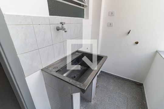 Lavanderia de apartamento para alugar com 4 quartos, 120m² em Aclimação, São Paulo