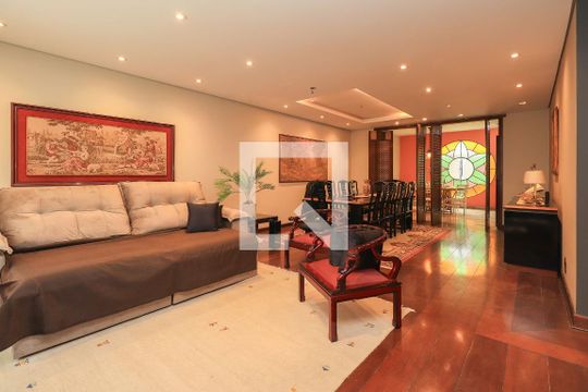 Casa à venda com 3 quartos, 460m² em Vila Mariana, São Paulo