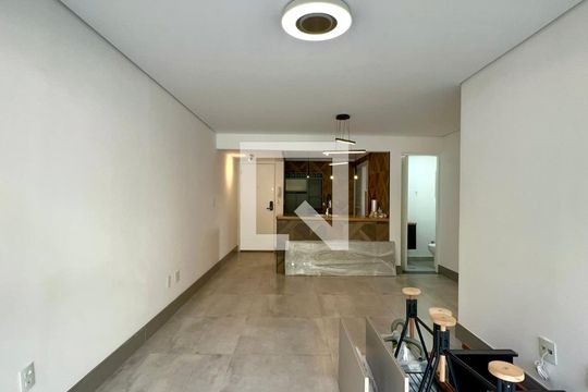 Sala de apartamento à venda com 3 quartos, 84m² em Sumaré, São Paulo