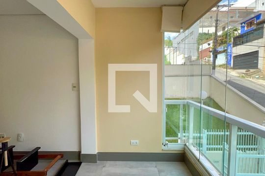 Varanda de apartamento à venda com 3 quartos, 84m² em Sumaré, São Paulo