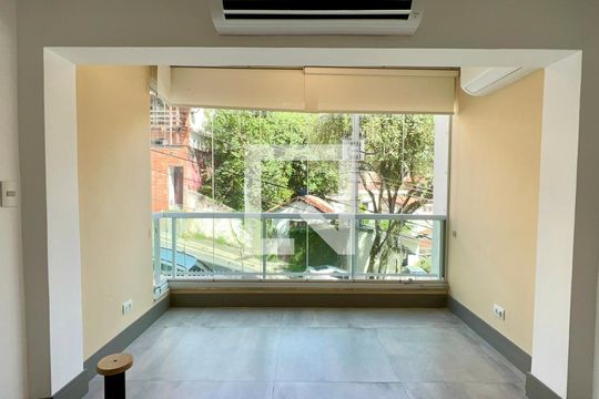 Varanda de apartamento à venda com 3 quartos, 84m² em Sumaré, São Paulo