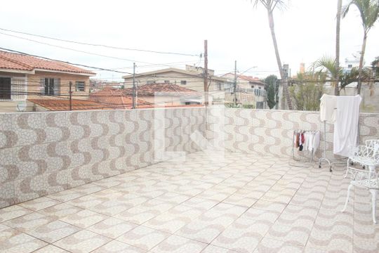 Sacada de casa à venda com 3 quartos, 140m² em Cidade Ademar, São Paulo
