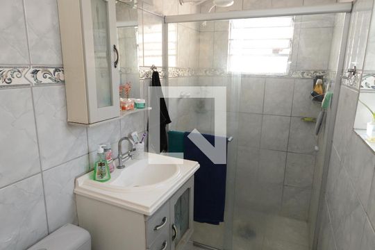 Banheiro - Casa 1 de casa à venda com 7 quartos, 333m² em Cupecê, São Paulo