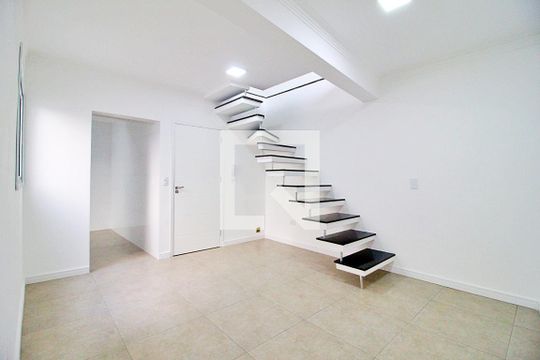 Apartamento à venda com 3 quartos, 154m² em Vila Camilopolis, Santo André