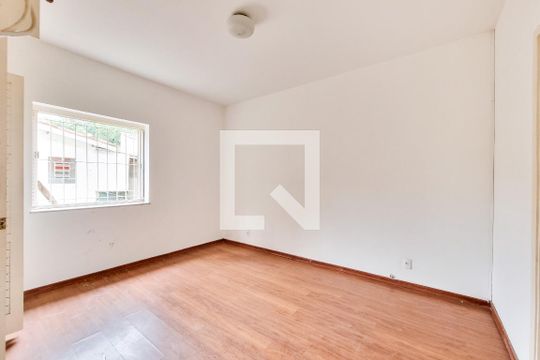 Suíte de casa para alugar com 3 quartos, 300m² em Jardim Nova America, São José dos Campos