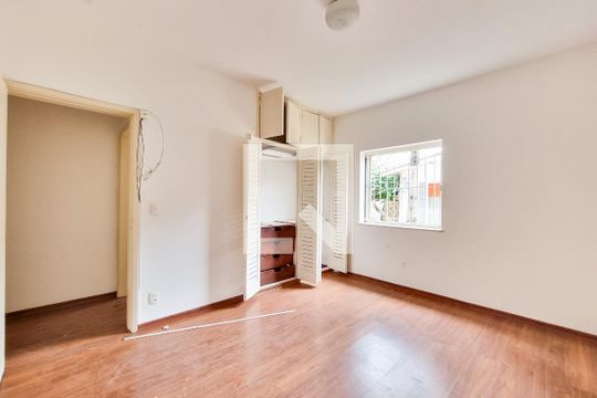 Suíte de casa para alugar com 3 quartos, 300m² em Jardim Nova America, São José dos Campos