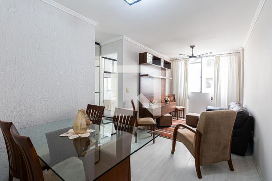 Apartamento para alugar com 1 quarto, 42m² em Vila Gomes Cardim, São Paulo
