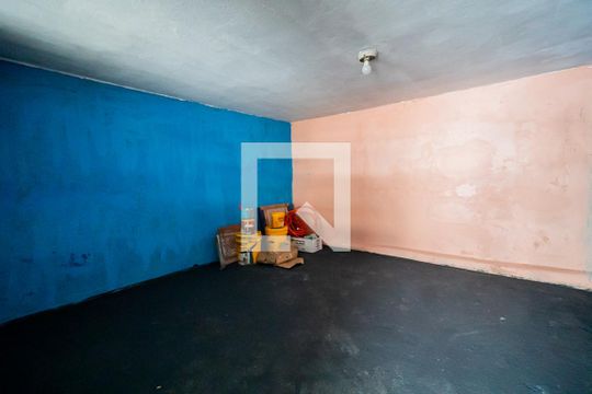Porão de casa à venda com 1 quarto, 125m² em Jardim das Maravilhas, Santo André