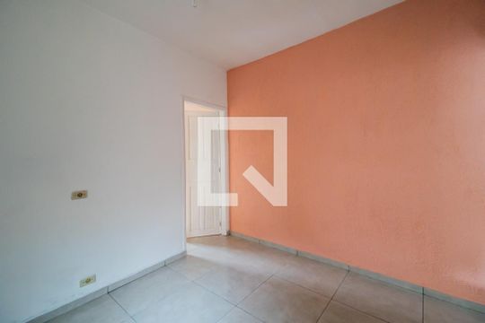 Sala de casa à venda com 1 quarto, 125m² em Jardim das Maravilhas, Santo André
