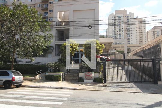 Fachada de apartamento para alugar com 2 quartos, 47m² em Parque São Lourenço, São Paulo