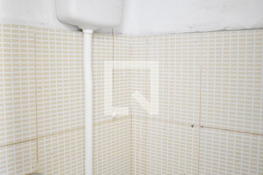 Banheiro de apartamento para alugar com 1 quarto, 45m² em Campo Grande, Rio de Janeiro