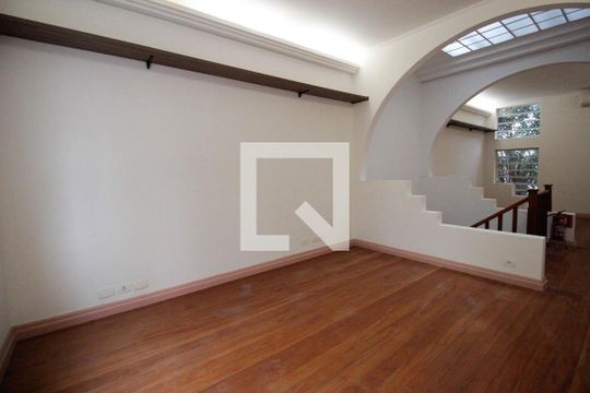 Quarto de casa à venda com 2 quartos, 80m² em Vila Madalena, São Paulo