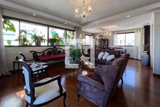 Sala de apartamento para alugar com 4 quartos, 450m² em Indianópolis, São Paulo