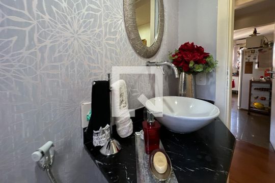 Lavabo de apartamento para alugar com 4 quartos, 450m² em Indianópolis, São Paulo