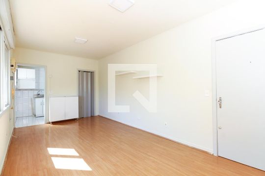 Sala/Quarto de apartamento à venda com 1 quarto, 35m² em Vila Joao Pessoa, Porto Alegre