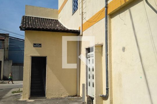 Entrada de apartamento para alugar com 2 quartos, 96m² em Campo Grande, Rio de Janeiro