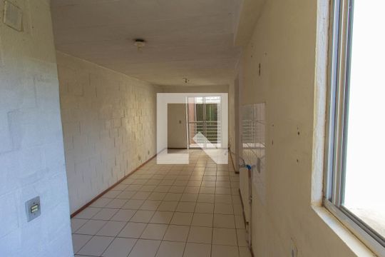 Cozinha e Área de Serviço de apartamento à venda com 2 quartos, 44m² em São José, São Leopoldo