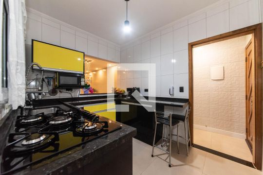 Cozinha de apartamento à venda com 3 quartos, 220m² em Santa Teresinha, Santo André