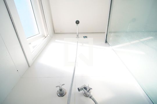 banheiro de apartamento à venda com 2 quartos, 98m² em Rincão, Novo Hamburgo