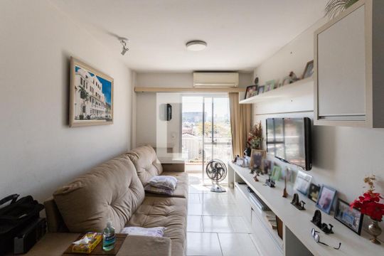   Sala de apartamento à venda com 2 quartos, 74m² em Estácio, Rio de Janeiro
