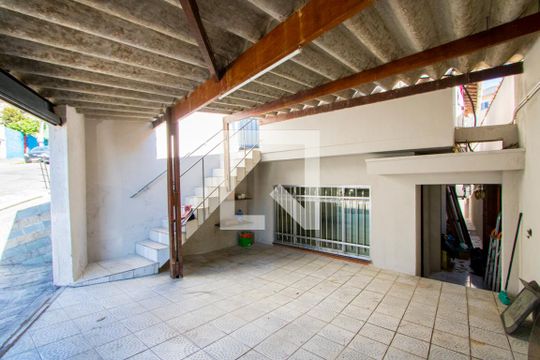 Garagem de casa à venda com 3 quartos, 127m² em Vila Bela Vista, Santo André