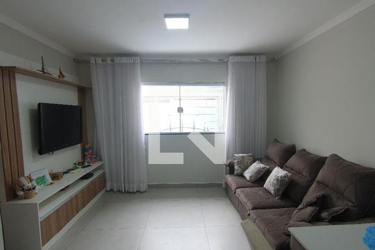 Casa à venda com 2 quartos, 112m² em Vila Tijuco, Guarulhos