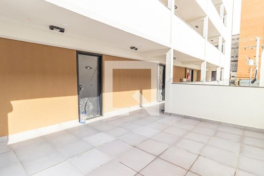 Área comum de kitnet/studio para alugar com 1 quarto, 26m² em Quarta Parada, São Paulo