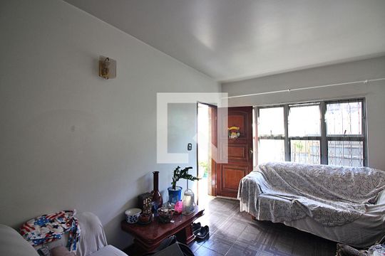 Casa à venda com 3 quartos, 260m² em Vila Mussolini, São Bernardo do Campo