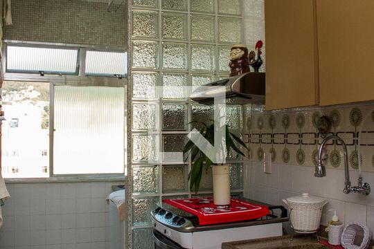 Cozinha de apartamento à venda com 2 quartos, 67m² em Méier, Rio de Janeiro