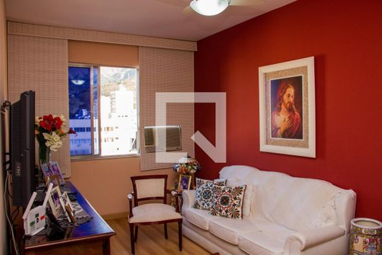Sala de apartamento à venda com 2 quartos, 67m² em Méier, Rio de Janeiro