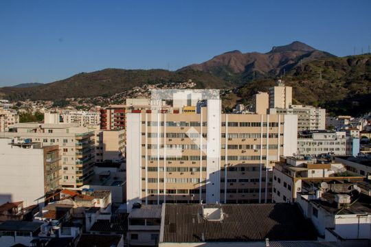 Vista Quarto 01  de apartamento à venda com 2 quartos, 67m² em Méier, Rio de Janeiro