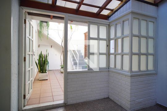 Apartamento à venda com 3 quartos, 99m² em Floresta, Porto Alegre