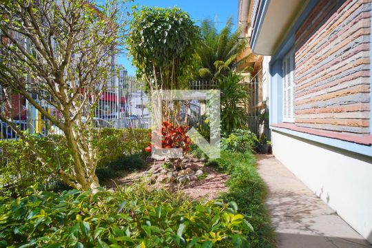 Área comum de apartamento à venda com 3 quartos, 99m² em Floresta, Porto Alegre