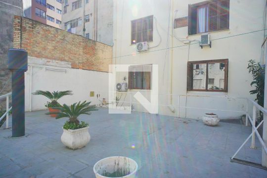 Terraço  de apartamento à venda com 3 quartos, 99m² em Floresta, Porto Alegre