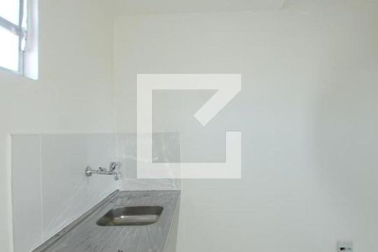 Cozinha de apartamento para alugar com 1 quarto, 30m² em Vicente de Carvalho, Rio de Janeiro