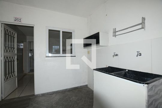 Área de serviço de apartamento para alugar com 1 quarto, 30m² em Vicente de Carvalho, Rio de Janeiro