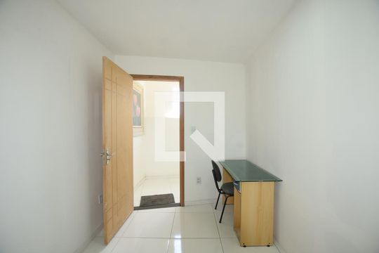 Sala de apartamento para alugar com 1 quarto, 30m² em Vicente de Carvalho, Rio de Janeiro