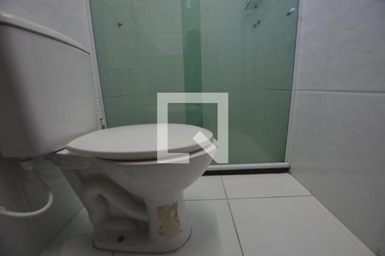 Banheiro de apartamento para alugar com 1 quarto, 30m² em Vicente de Carvalho, Rio de Janeiro