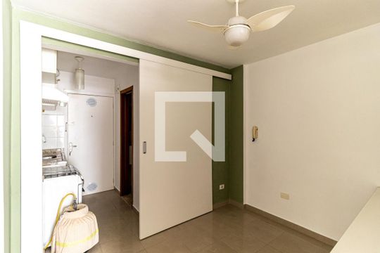 Sala de kitnet/studio para alugar com 1 quarto, 29m² em Vila Buarque, São Paulo