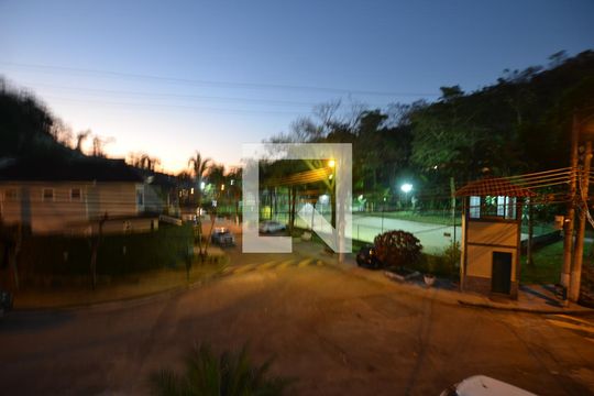 Vista da Sala de casa à venda com 4 quartos, 220m² em Vila Valqueire, Rio de Janeiro