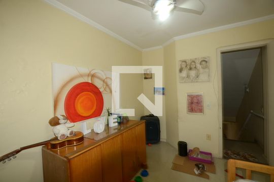 Quarto 4 de casa à venda com 4 quartos, 220m² em Vila Valqueire, Rio de Janeiro