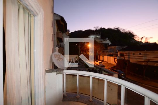 Varanda da Sala de casa à venda com 4 quartos, 220m² em Vila Valqueire, Rio de Janeiro