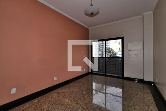 Sala de apartamento para alugar com 3 quartos, 70m² em Vila Dora, Santo André