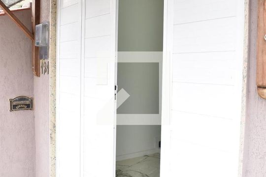 Detalhe de casa à venda com 1 quarto, 74m² em Campo Grande, Rio de Janeiro