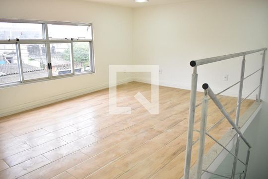 Quarto de casa à venda com 1 quarto, 74m² em Campo Grande, Rio de Janeiro