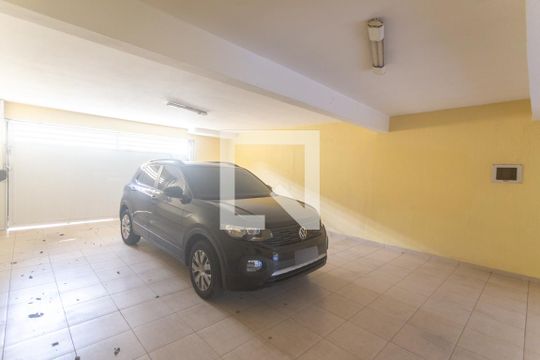 Garagem de casa à venda com 3 quartos, 298m² em Jardim do Mar, São Bernardo do Campo