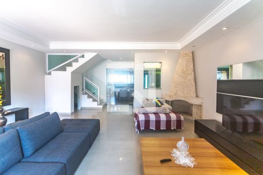 Sala de Estar de casa à venda com 3 quartos, 298m² em Jardim do Mar, São Bernardo do Campo