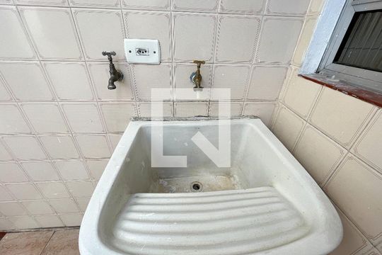 Área de Serviço de casa à venda com 4 quartos, 90m² em Vila da Saúde , São Paulo