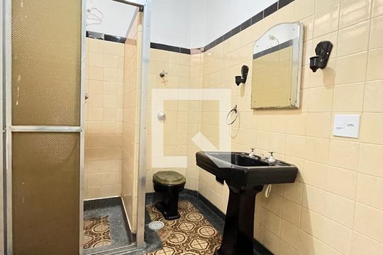 Banheiro de casa à venda com 4 quartos, 90m² em Vila da Saúde , São Paulo